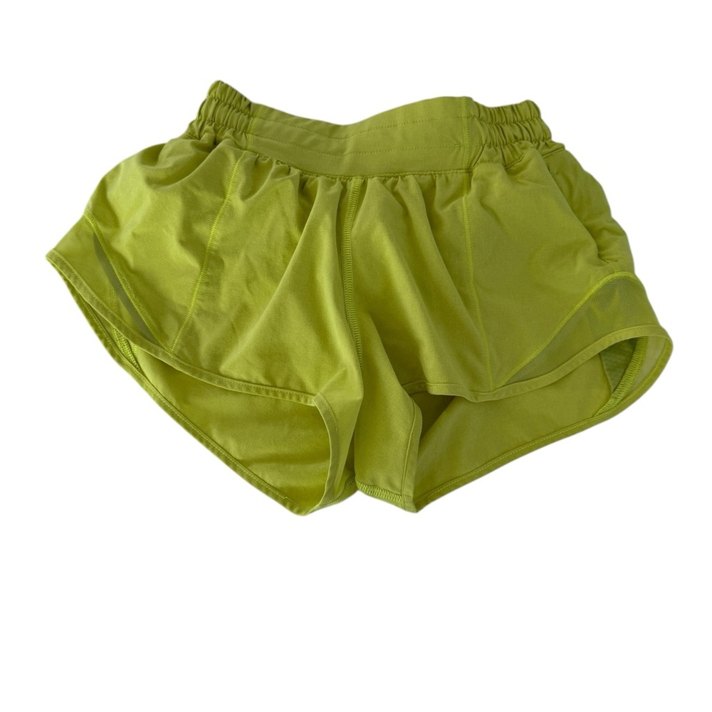 Lululemon Hotty Hot Low 2.5" neon yellow 2